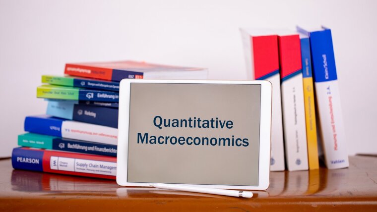 Quantitative Macroeconomics