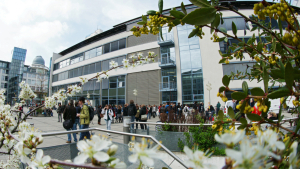 Der Campus im Frühjahr